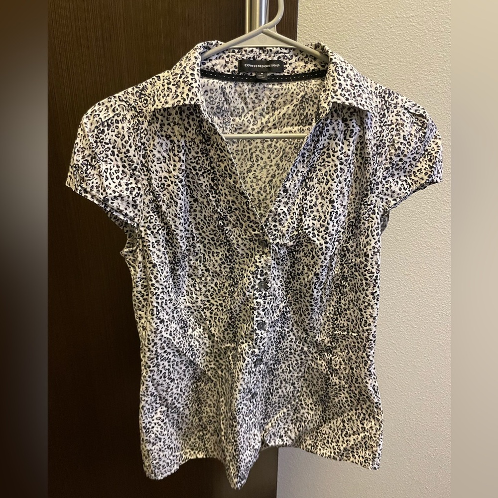 Express, animal print short sleeve button up blouse